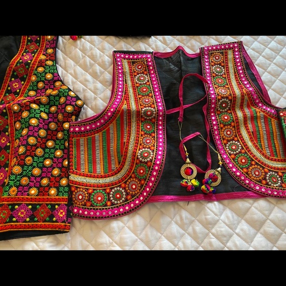 Ethnic/Bohemian Embroidered Jackets - Picture 4 of 6